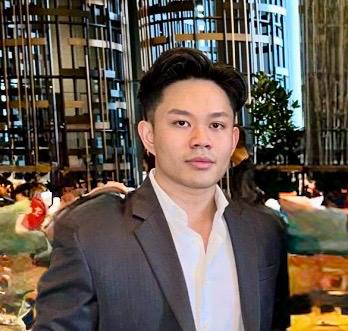 Portrait of Ethan Ang